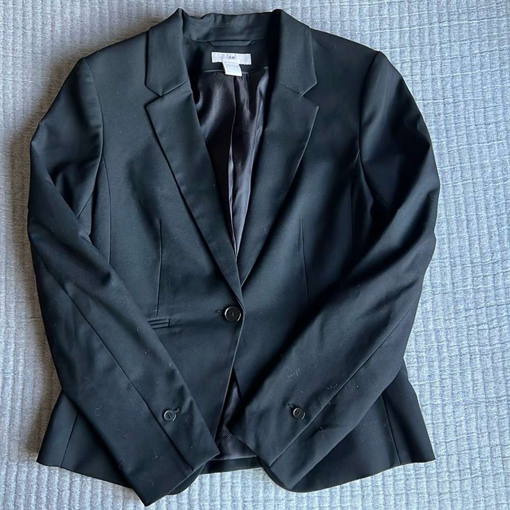 H&M | Fitted Blazer
